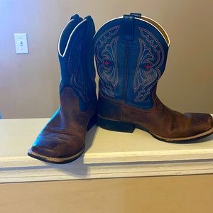 Boys cowboy boots 6